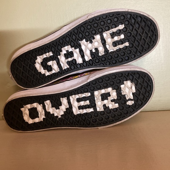 Vans Princess Peach Game Over Nintendo sneakers size 7.5 EUC! - Picture 5 of 5